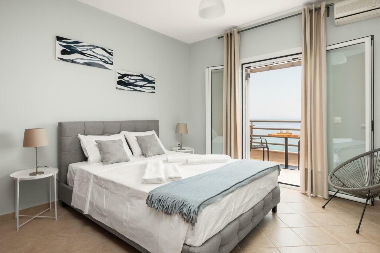 Glyfa Beach Villas Barbati Exteriér fotografie